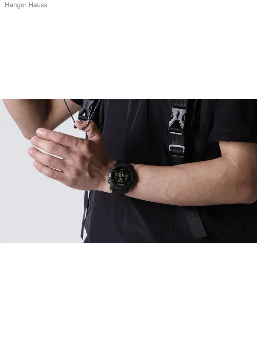 NAVIFORCE Men Women Sports Digital Watch Quartz Waterproof Stopwatch Alarm